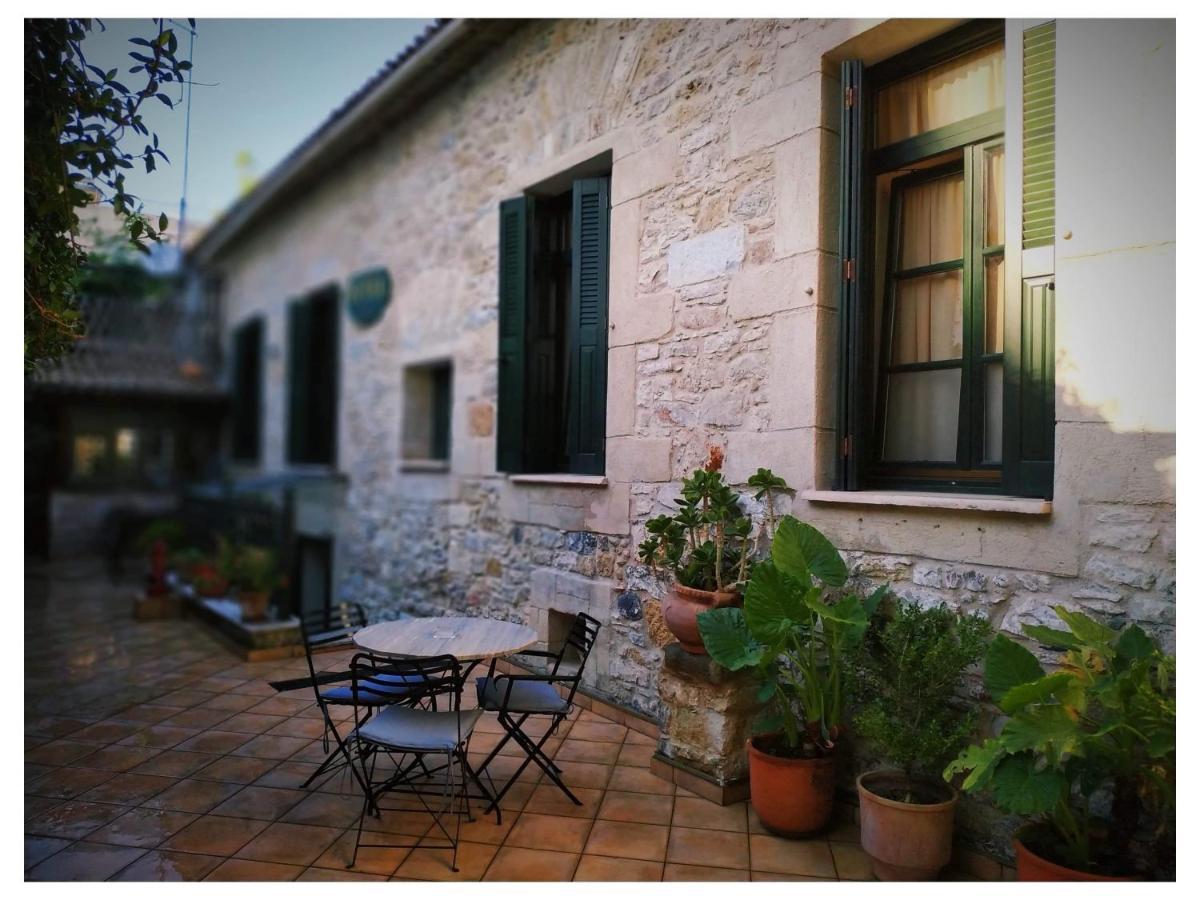 Ntouana Hotel Kalamata Bagian luar foto